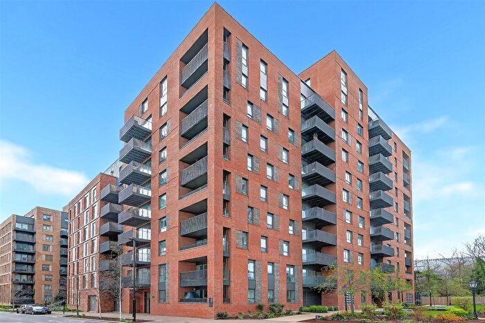 1 Bedroom Flat To Rent In Blenheim Mansions, Alexandra Gate, Hornsey, N8