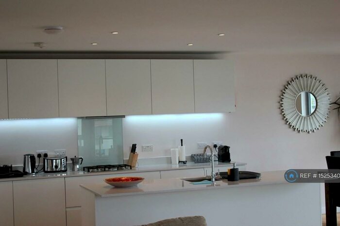 2 Bedroom Flat To Rent In Glenalmond Ave, Cambridge, CB2