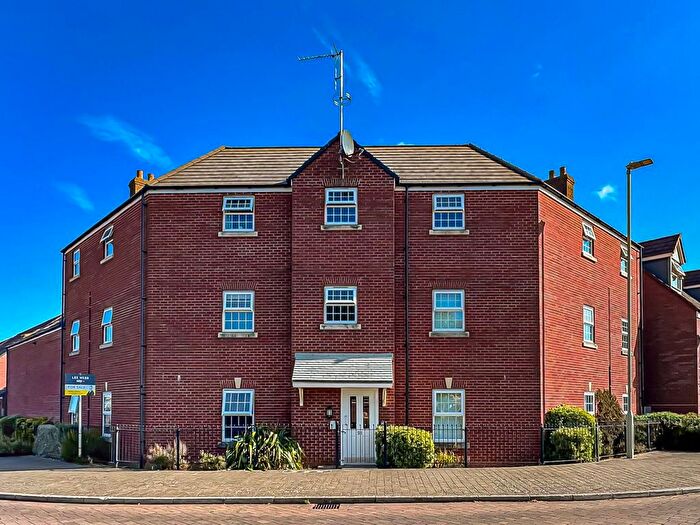 2 Bedroom Flat For Sale In Goose Bay Drive Kingsway, Quedgeley, Gloucester, GL2