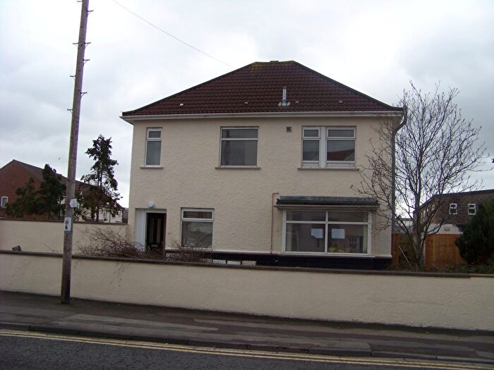 1 Bedroom Flat To Rent In Locking Road, Weston-Super-Mare, BS23