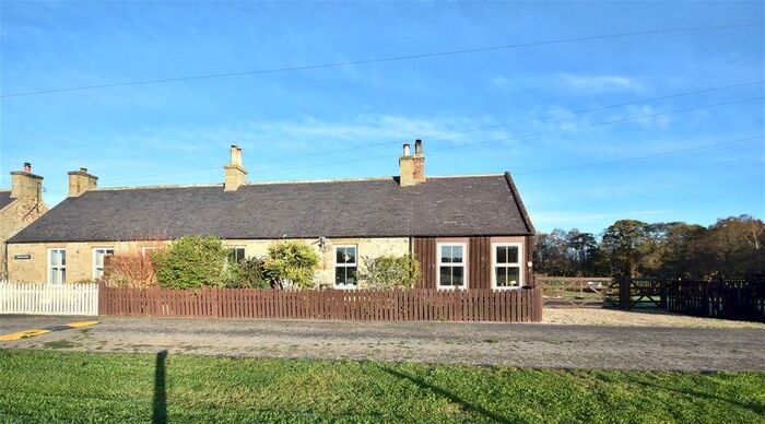 3 Bedroom Semi-Detached Bungalow For Sale In Byres Cottage, Spey Bay, IV32