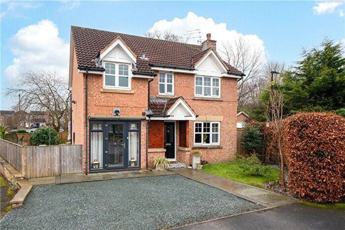 5 Bedroom Detached House For Sale In Speedwell Glade, Harrogate, North Yorkshire, HG3