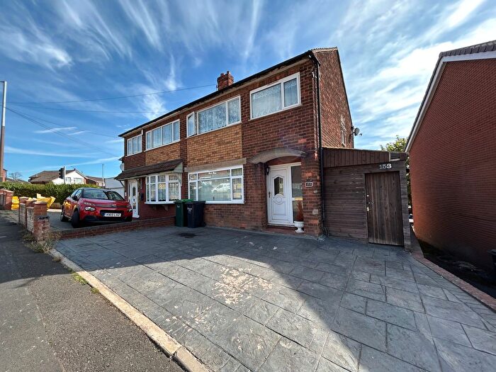 3 Bedroom Property To Rent In Throne Road, Rowley Regis, B65