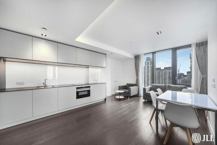 1 Bedroom Flat To Rent In Marsh Wall, London, E14