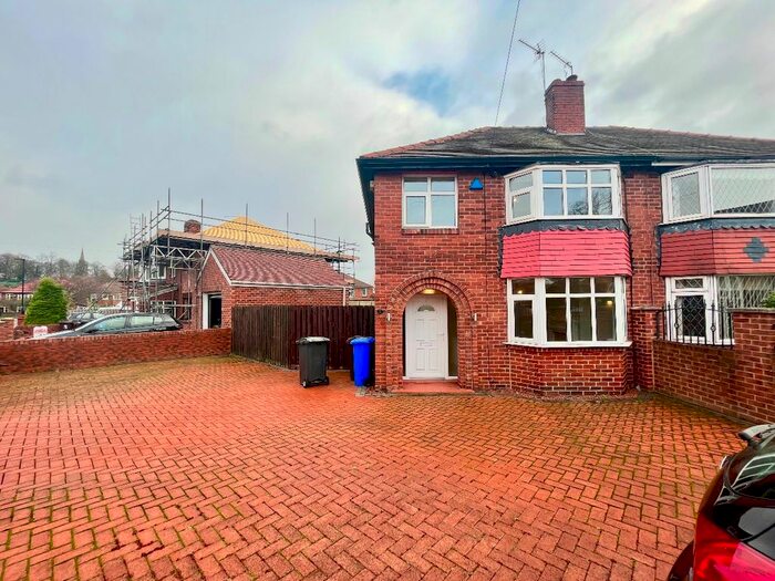 3 Bedroom Semi-Detached House To Rent In Bramley Hall Road, Sheffield, S13