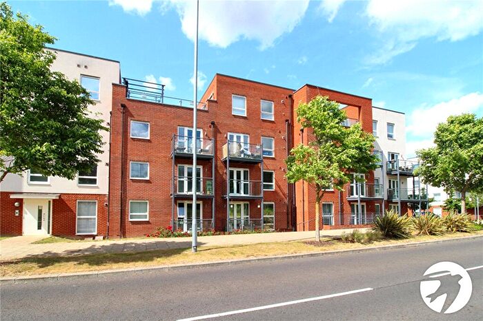 2 Bedroom Flat For Sale In Lett Lane, Castle Hill, Ebbsfleet Valley, Swanscombe, DA10