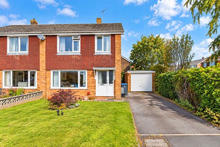 3 Bedroom Semi-Detached House For Sale In Downlands Close, Downton, Salisbury, SP5
