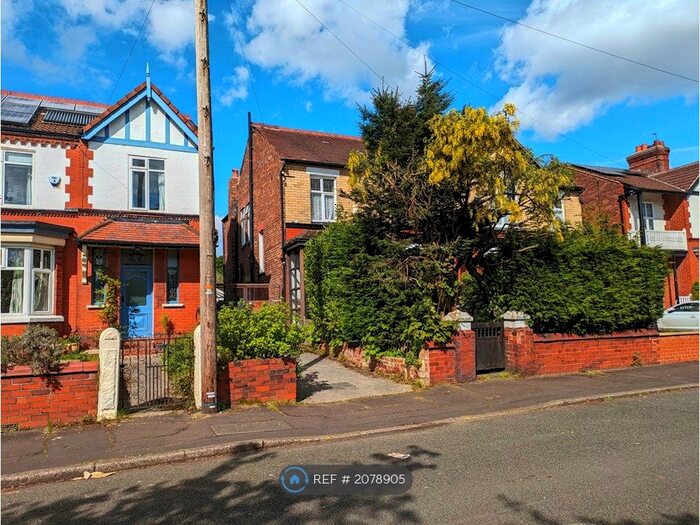 5 Bedroom Semi-Detached House To Rent In Chatham Road, Old Trafford, Manchester, M16