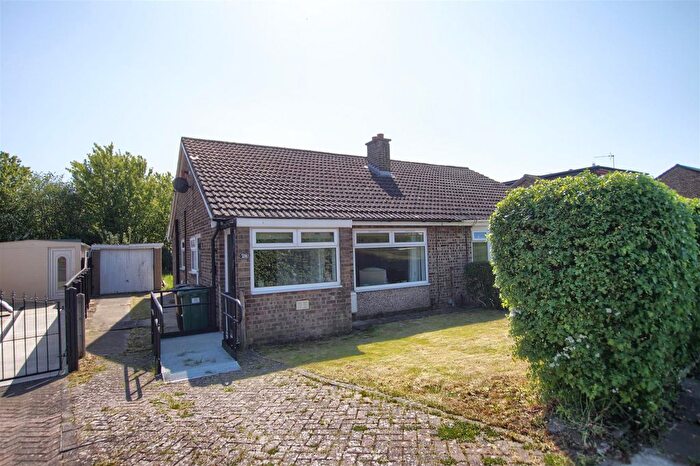 2 Bedroom Semi-Detached Bungalow For Sale In Marykirk Road, Thornaby, TS17