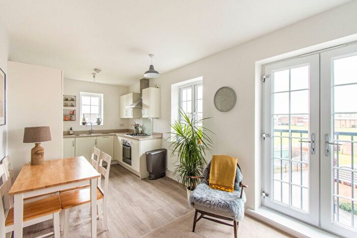 2 Bedroom Flat To Rent In Buttermere Crescent, Doncaster, DN4