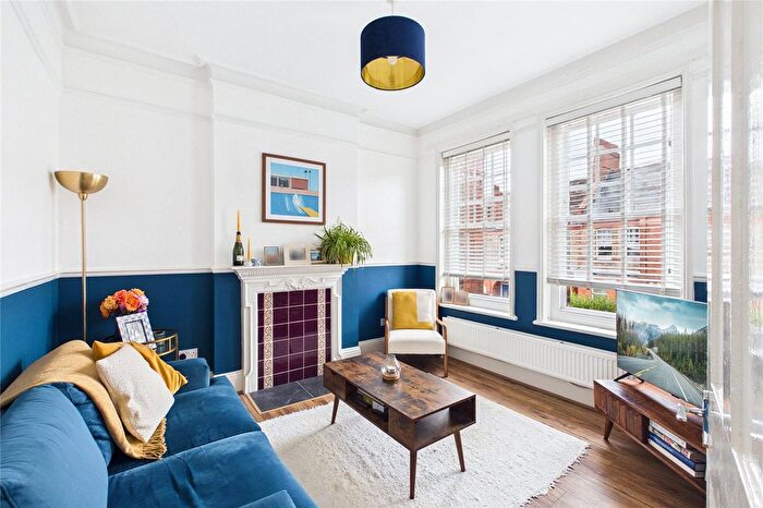 3 Bedroom Terraced House For Sale In Lydhurst Avenue, London, SW2