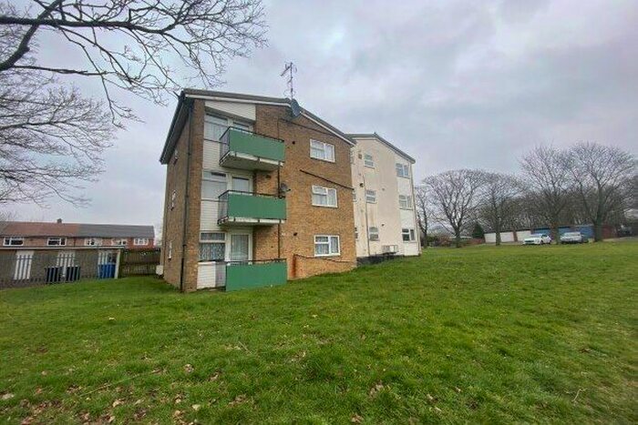 2 Bedroom Flat To Rent In Penn Road, Stevenage, SG1