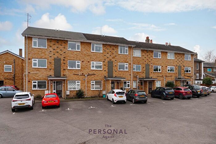 2 Bedroom Maisonette To Rent In The Orchard, Epsom, KT17