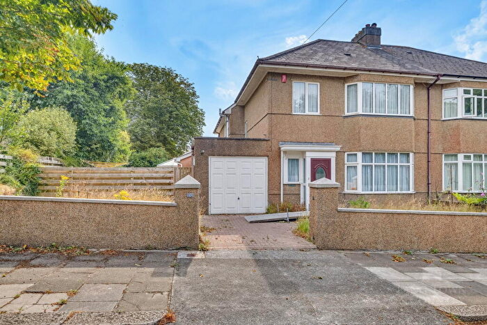 4 Bedroom Semi-Detached House For Sale In Seymour Park, Mannamead, Plymouth, PL3