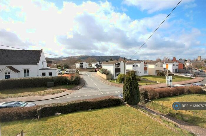 2 Bedroom Maisonette To Rent In East End Road, Cheltenham, Gloucestershire, GL53