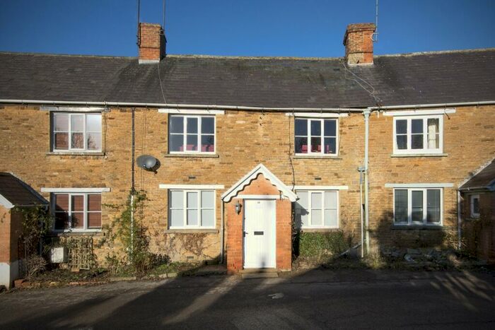 2 Bedroom Terraced House To Rent In Richmond Street, Kings Sutton, OX17