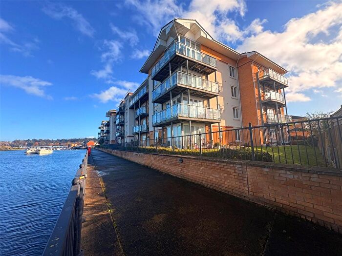 2 Bedroom Flat For Sale In Hawkeswood Road, Southampton, Hampshire, SO18