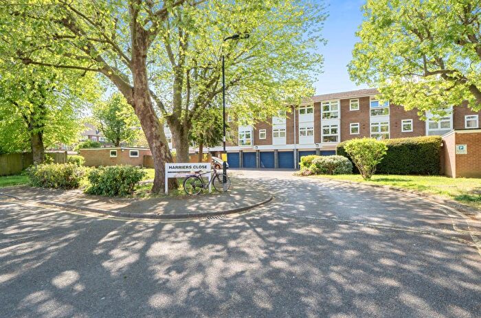 2 Bedroom Flat For Sale In Harriers Close, Florence Road, Ealing, W5