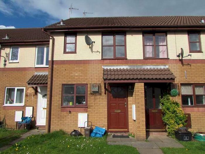 2 Bedroom Property To Rent In Pont Newydd, Pencoed, Bridgend, CF35