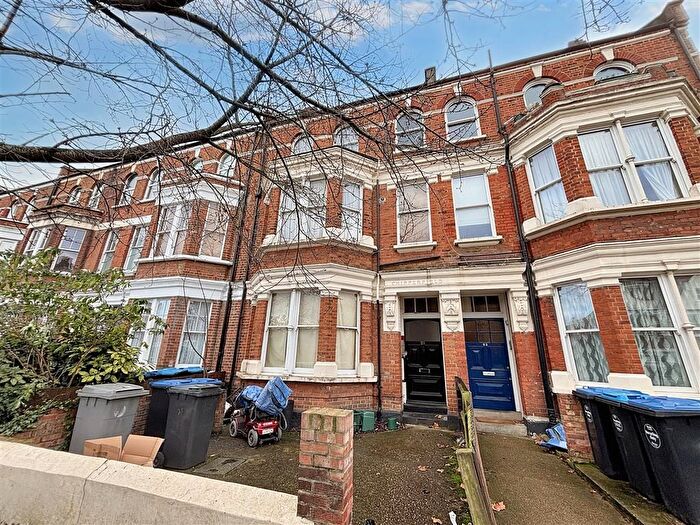 1 Bedroom Flat For Sale In Harvist Road, London, NW6