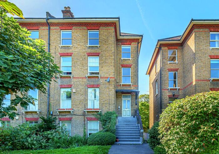 1 Bedroom Apartment To Rent In Peckham Rye, East Dulwich, London, SE22