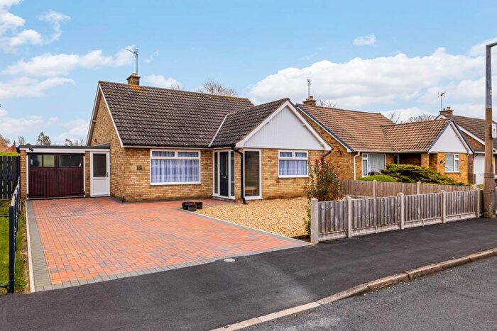 3 Bedroom Detached Bungalow For Sale In Crown Drive, Spalding, PE11