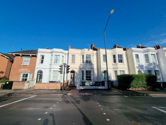 8 Bedroom Terraced House To Rent In Tachbrook Road, Leamington Spa, CV31