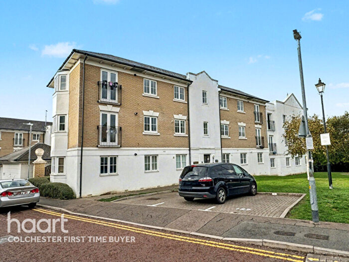 2 Bedroom Apartment For Sale In George Williams Way, Colchester, CO1