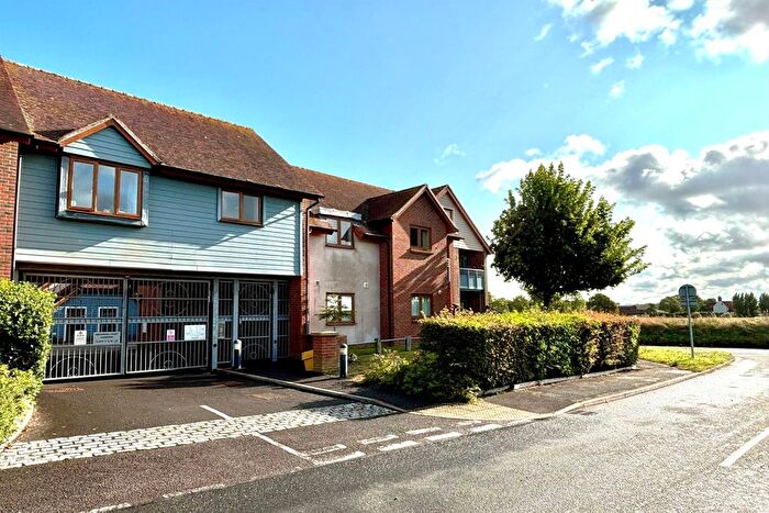 1 Bedroom Flat To Rent In Britannia Court Gardens, Westward Close, Bosham, Chichester, West Sussex, PO18