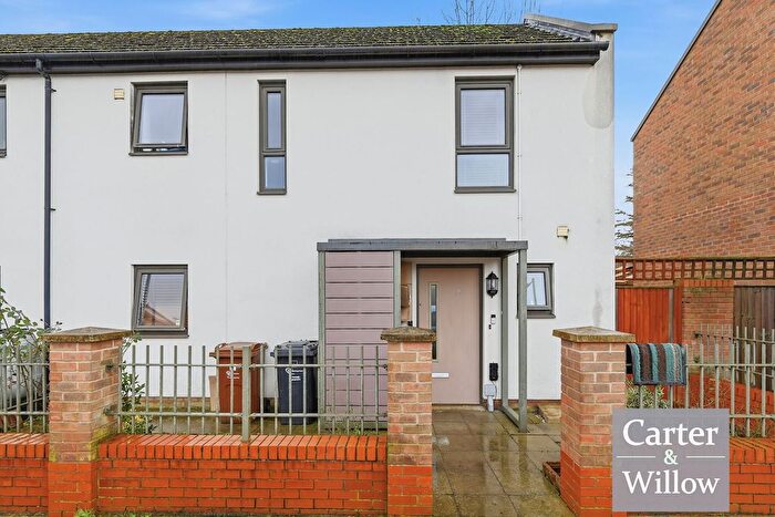 4 Bedroom End Terrace House For Sale In Kean Crescent, Dagenham, RM8