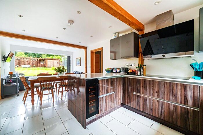 5 Bedroom Detached House For Sale In Roundals Lane, Hambledon, GU8