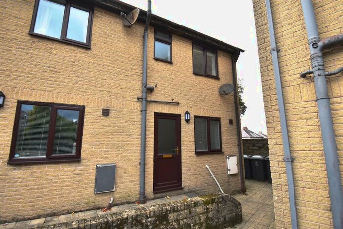 2 Bedroom Terraced House To Rent In Albert Court, Buxton, SK17