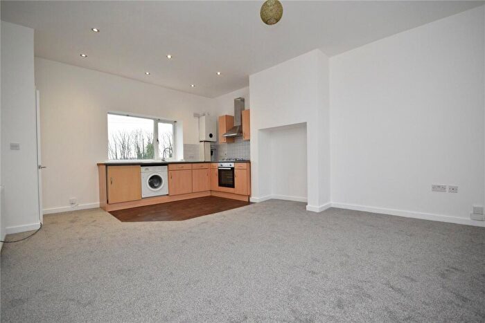 2 Bedroom Apartment To Rent In Flat, Tong Road, Leeds, West Yorkshire, LS12