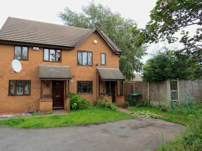 2 Bedroom Property To Rent In Tividale Street, Tipton, DY4