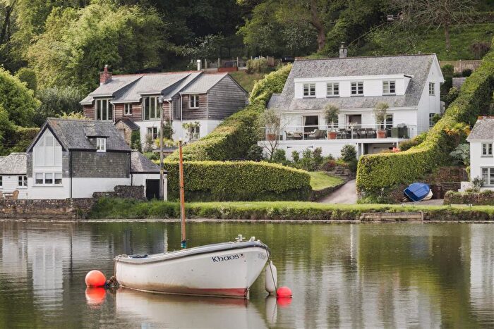 4 Bedroom Detached House For Sale In Lerryn, PL22