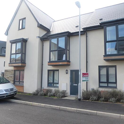 2 Bedroom House To Rent In Piper Street, Plymouth, PL6