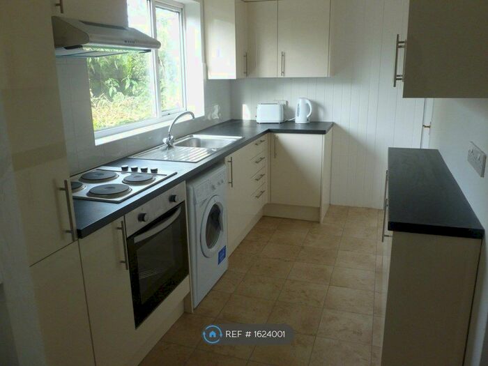 4 Bedroom Terraced House To Rent In Chennells, Hatfield, AL10