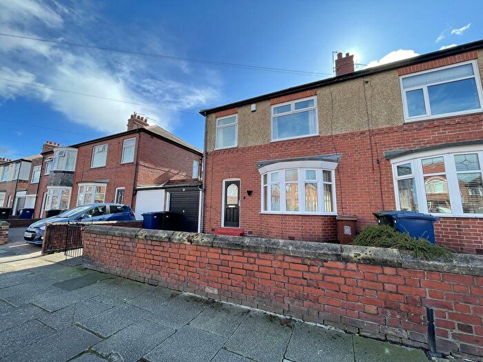 3 Bedroom Semi Detached House For Sale In Ennerdale Road, Walker, Newcastle Upon Tyne, NE6