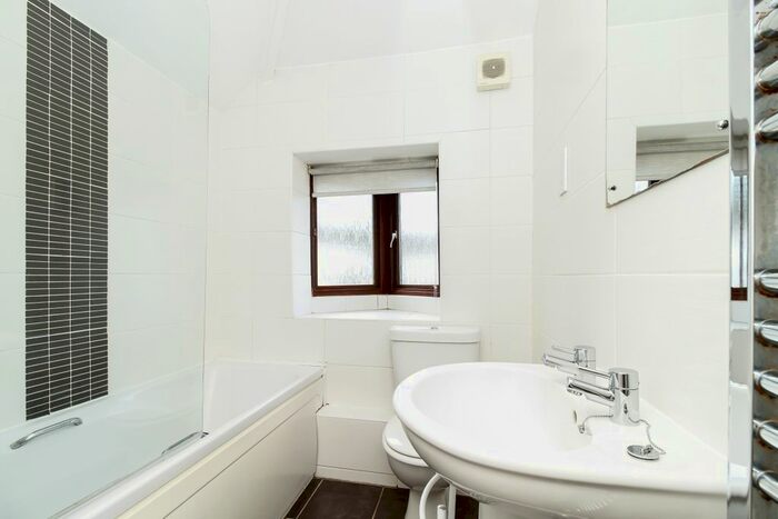 6 Bedroom Terraced House To Rent In Headley Way, Headington, Oxford, OX3