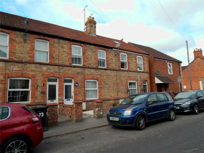 2 Bedroom Terraced House To Rent In Beer Street, Yeovil, Somerset, BA20