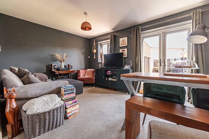 3 Bedroom Semi Detached House For Sale In Buxton Crescent, Broughton Astley, LE9