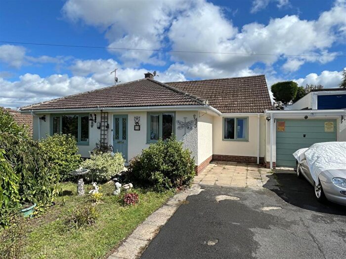 4 Bedroom Detached Bungalow For Sale In East Gomeldon, Salisbury, SP4