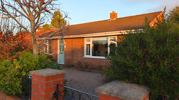 3 Bedroom Bungalow For Sale In Peveril Crescent, Barnsley, S71