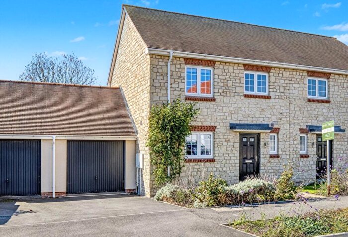 3 Bedroom Semi-Detached House For Sale In Wedmore, Somerset, BS28