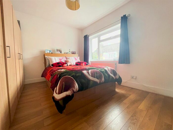 2 Bedroom Terraced House To Rent In William Street, Grays, RM17