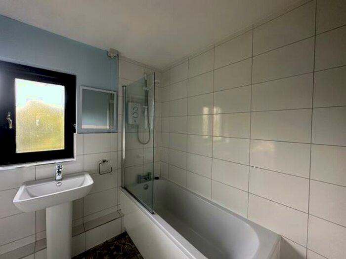 1 Bedroom House To Rent In Lea Street, Kidderminster, DY10