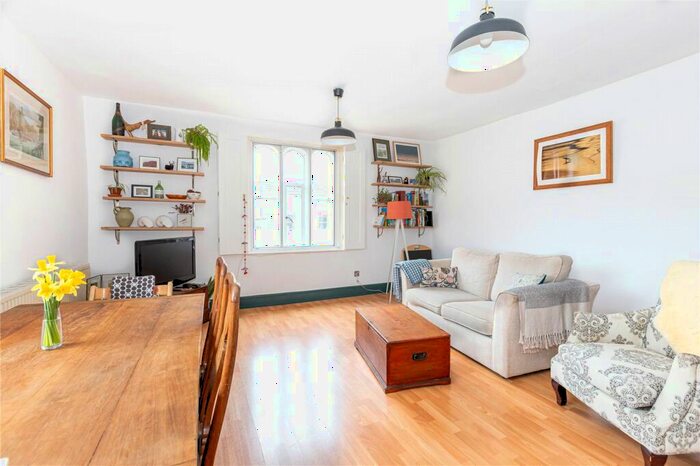 1 Bedroom Apartment To Rent In Clifton Park, Clifton, Bristol, BS8