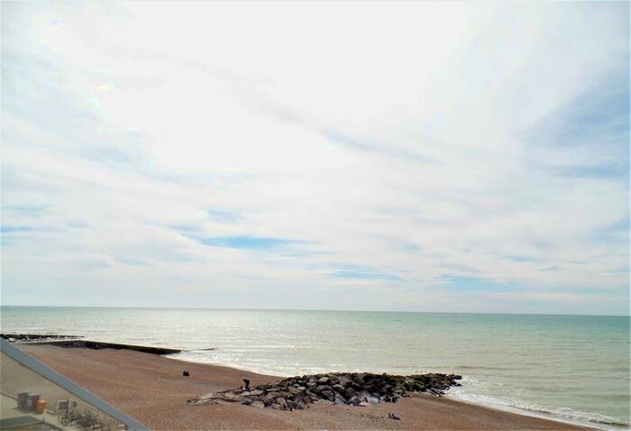 Studio To Rent In High Street, Rottingdean, Brighton, BN2