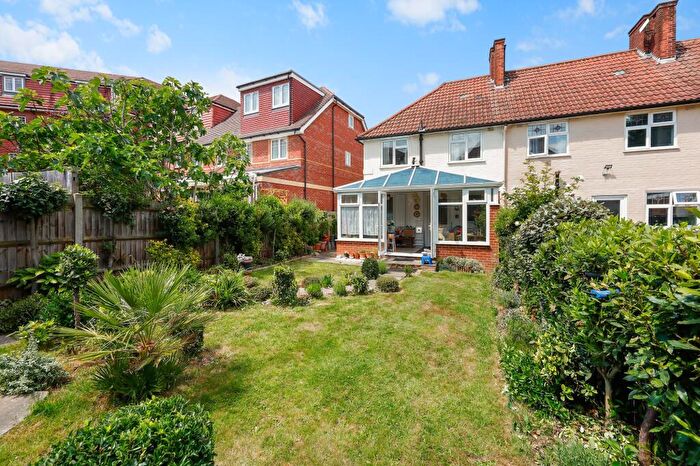 3 Bedroom Property For Sale In Central Road, Morden, SM4