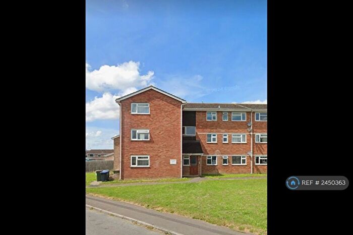 2 Bedroom Flat To Rent In Blackmore Court, Melksham, SN12